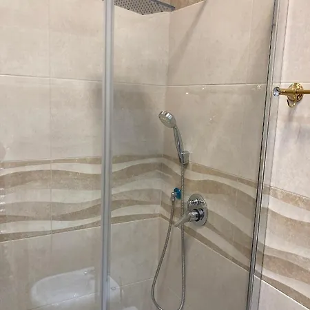 La Reggia Di Rihanna